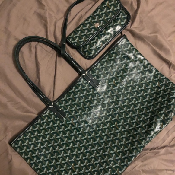 Goyard Handbags - A green GOYARD SAINT LOUIS WOMENS BAG